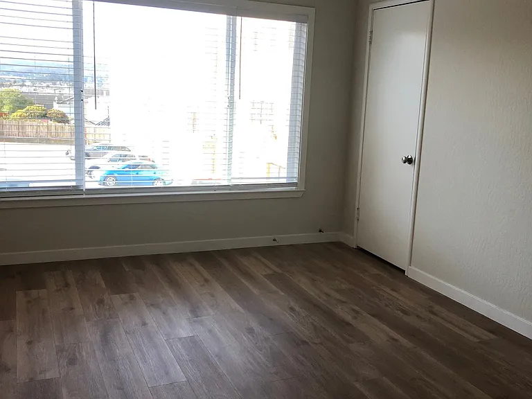 118 E Moltke St #41 — Photo 6