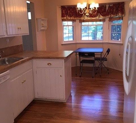 3rd image of 7 Woodtree Dr