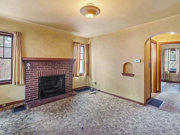 2nd image of 350 E Beechwold Blvd