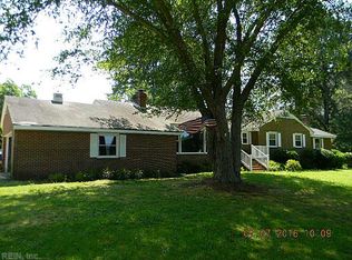 9356 Dixon Rd, Suffolk, VA 23433