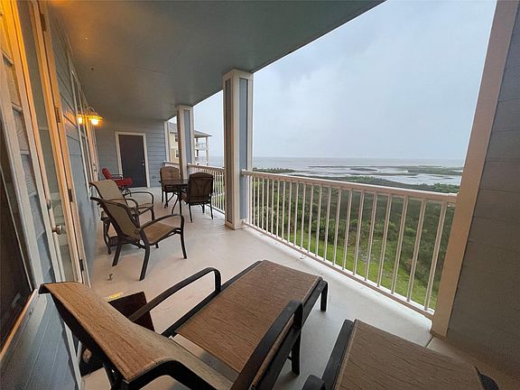 2nd image of 26550 Mangrove Dr Unit 202