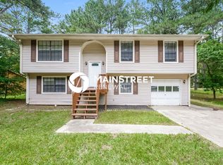 2555 Creel Rd, Atlanta, GA 30349