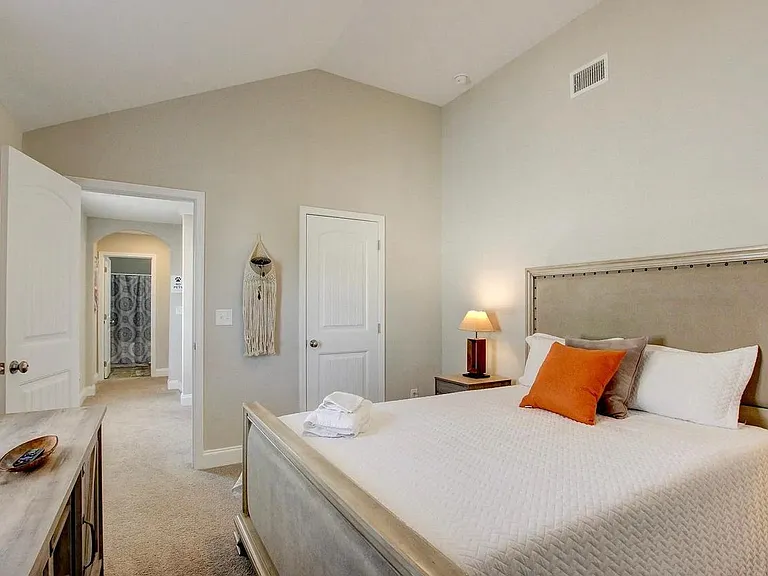 1137 Black Oak Cir — Photo 11