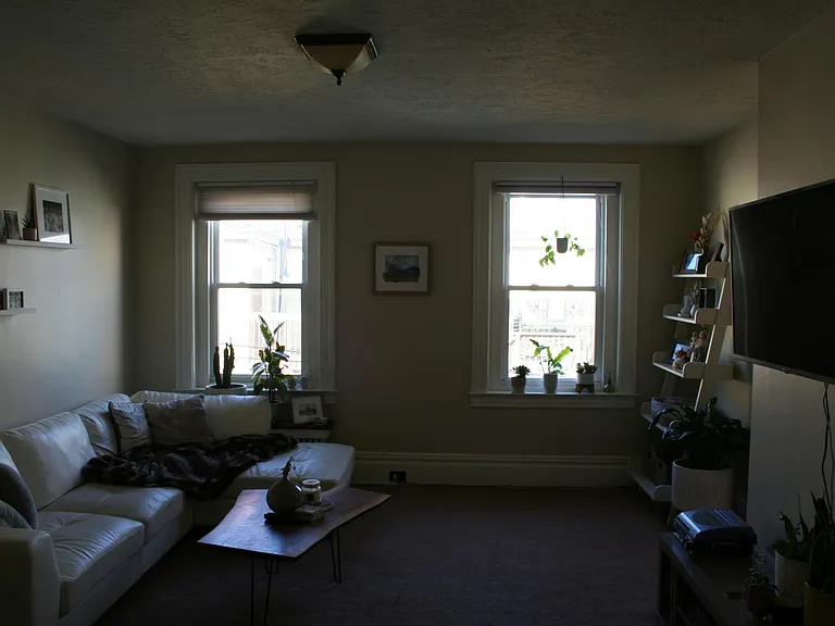 3601 Penn Ave #2 — Photo 1