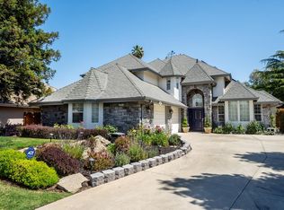 2985 Joshua Ave, Clovis, CA 93611