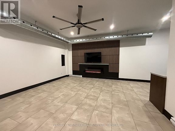4th image of 302 Montreal St #2