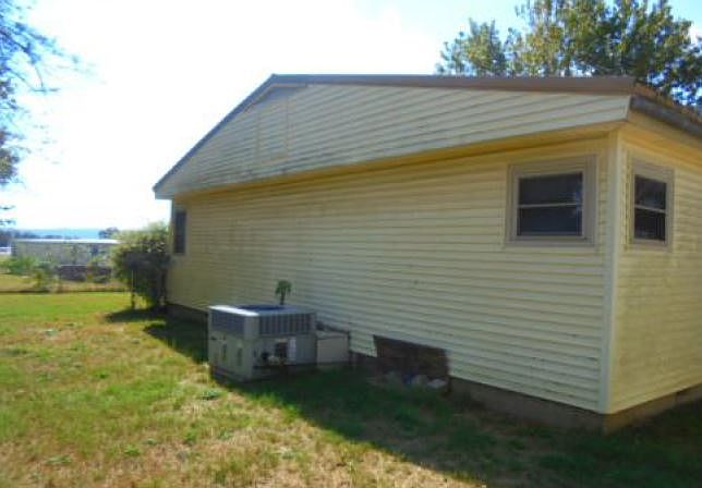 2nd image of 40 Magnolia St