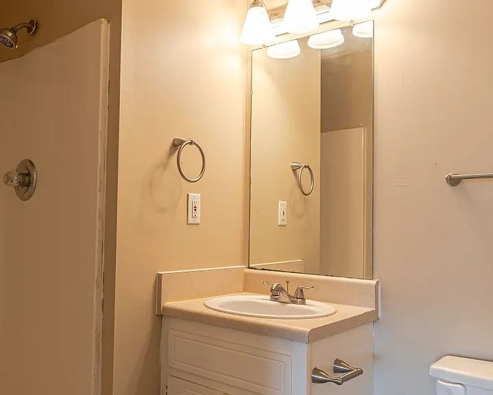 511 Potomac Dr — Photo 10