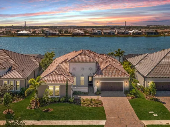 221 Bocelli Dr, Nokomis, FL 34275