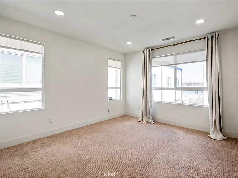 1811 S Mesa St — Photo 20