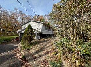 261 Beaver Hill Rd, North Windham, CT 06256