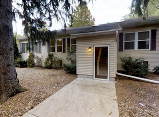 8873 Elm Valley Rd, Union Pier, MI 49129