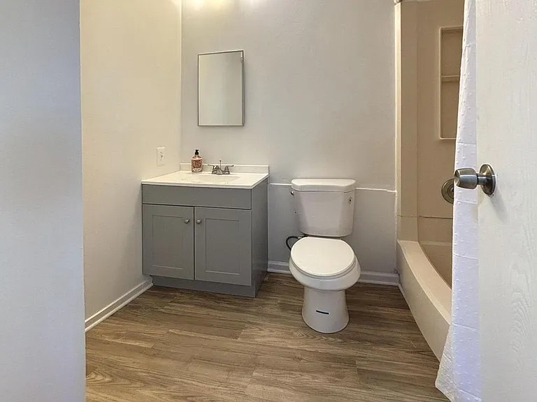 8106 Rhode Island Ave — Photo 19