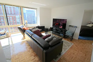 Rented by Nest Seekers International