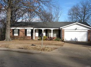 9007 Sun Country Trl, Saint Louis, MO 63126