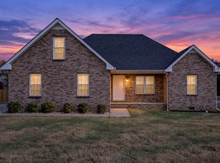 1036 Auldridge Dr, Christiana, TN 37037