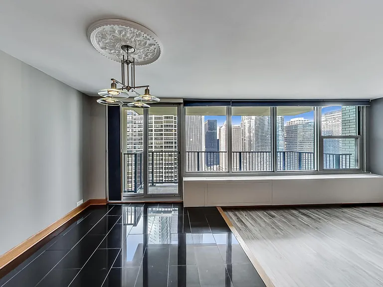 400 E Randolph St #3326 — Photo 20