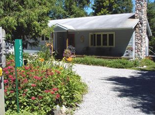 14757 3rd St, Hubbard Lake, MI 49747