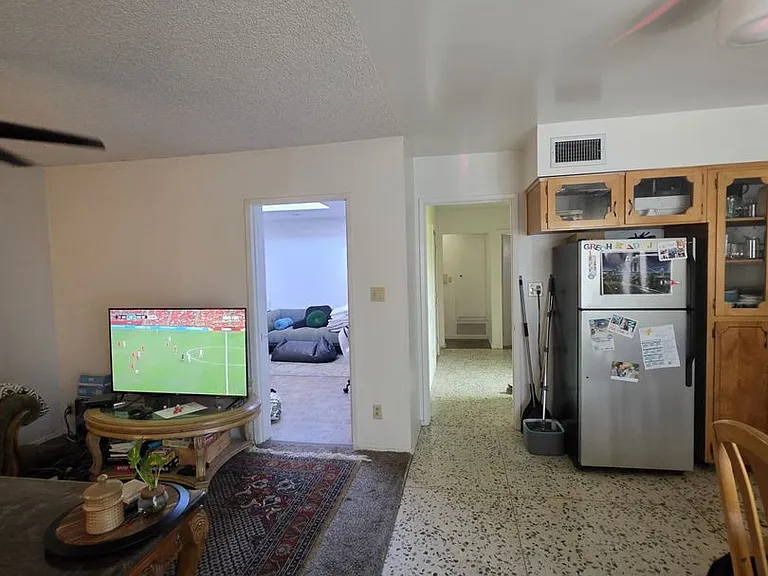 5140 Catoctin Dr — Photo 11