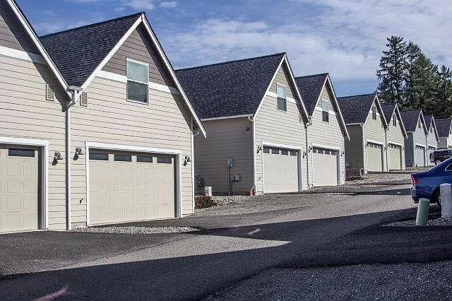 Cyrene Duplex Townhomes — Photo 13