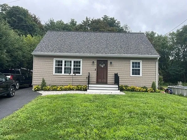 105 Marion Ave, Wynantskill, NY 12198