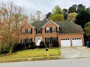 1869 Manor Oak Ln, Buford, GA 30519