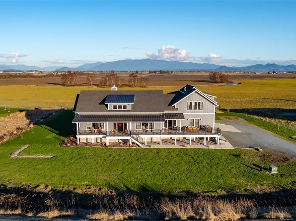 14485 Channel Drive, La Conner, WA 98257