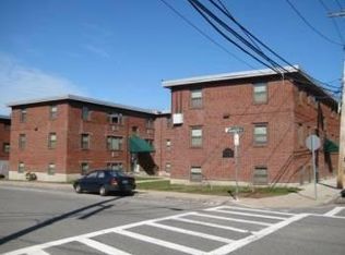 4889 Washington St APT 1, West Roxbury, MA 02132