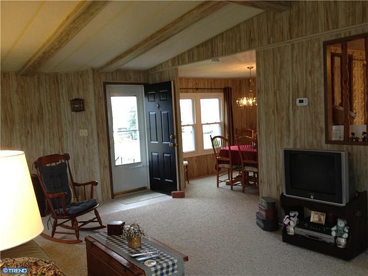 435 Neshaminy Falls Cir, North Wales, PA 19454 Zillow