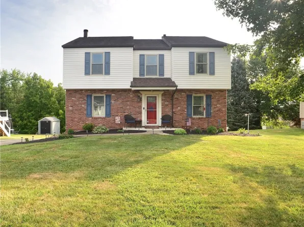 610 Walden Way, Imperial, PA 15126