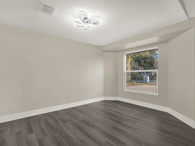 18803 Tracer Dr — Photo 7