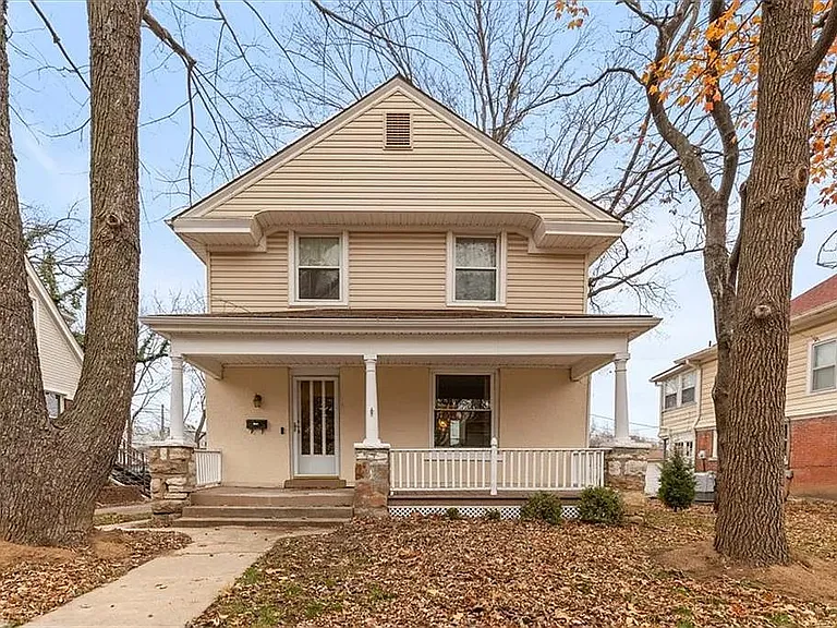 4007 Genessee St — Photo 2