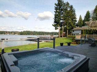 15105 W Lake Goodwin Rd, Stanwood, WA 98292