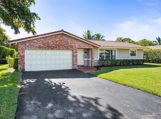 9886 NW 16th St, Pompano Beach, FL 33071
