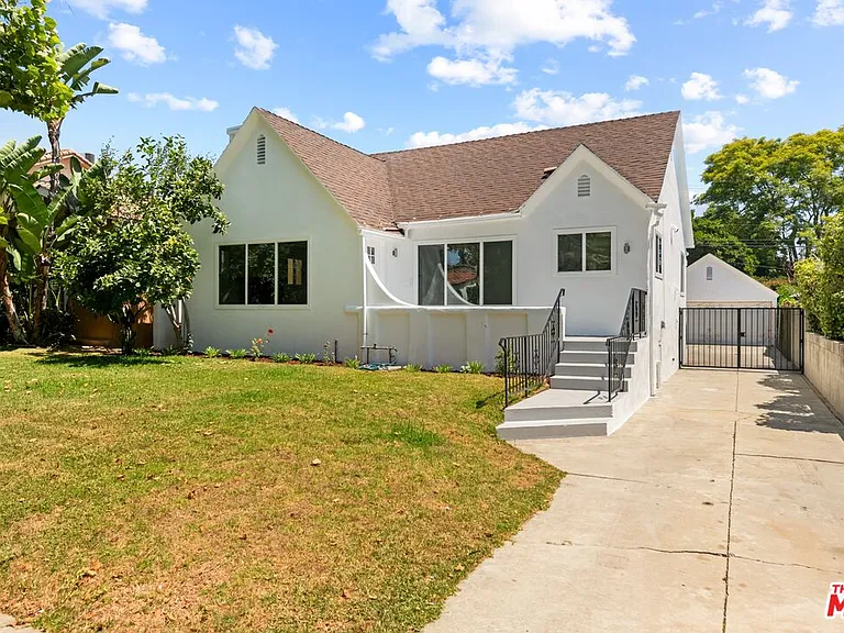 2316 Selby Ave — Photo 3