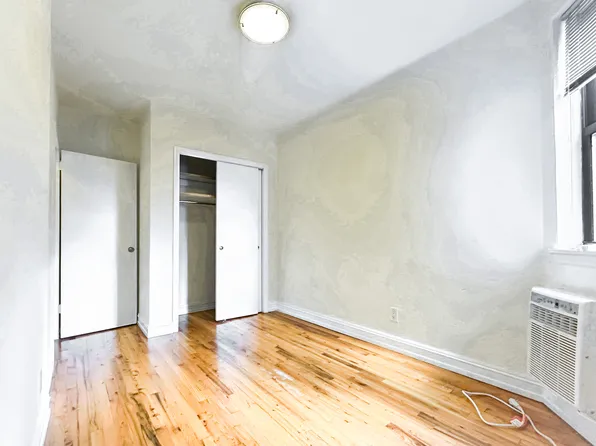 426 East 81st Street 4D image 5 of 6