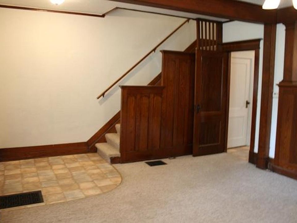 412 Sunnyside Ave, Waterloo, IA 50701 Zillow