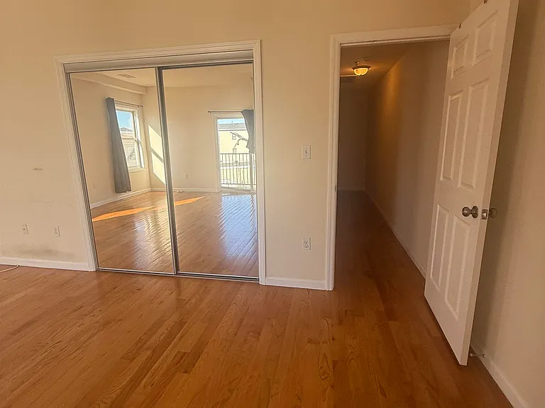 543 Central Ave #3 — Photo 11