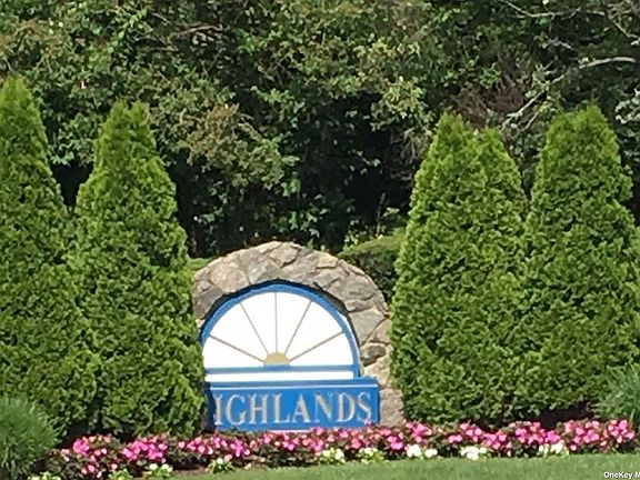 2nd image of 123 Windward Dr #123