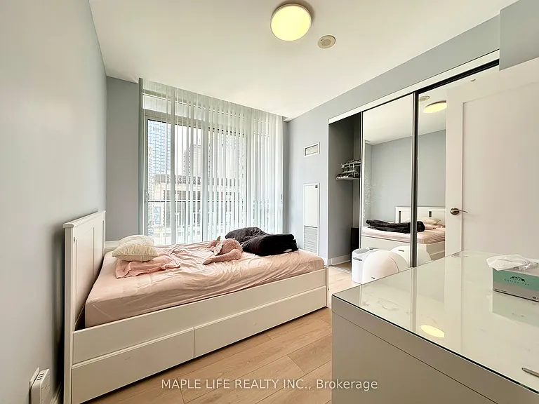825 Church St #702 — Photo 17