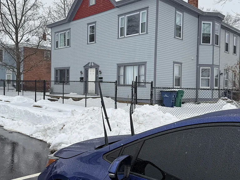 251 E High St #3 — Photo 3