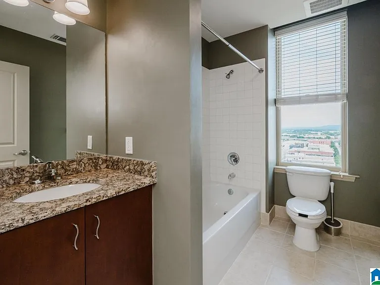 2024 2nd Ave N #1101 — Photo 38