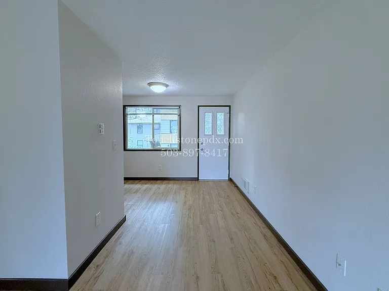120 SE 176th Pl — Photo 24