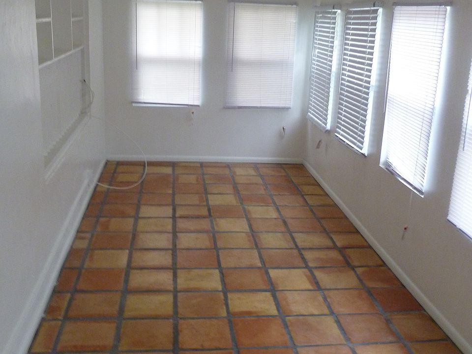 1st image of 924 W Las Olas Blvd #1