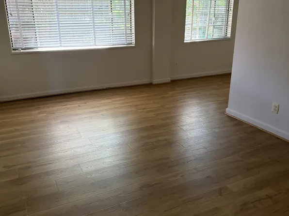 1123 N Randolph St #3, Arlington, VA 22201