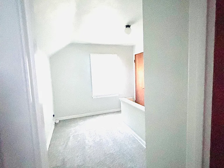 919 Turner Ave — Photo 12