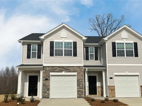 2838 Egert Dr, Haw River, NC 27258