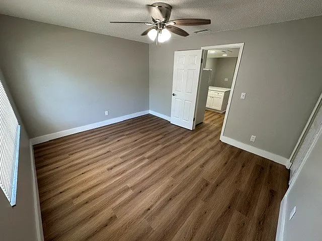 6830 S Trask St #13 — Photo 12