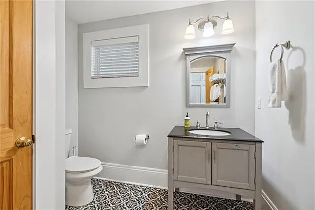 2230 Dumaine St — Photo 12