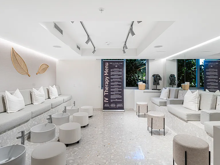 On-site spa professionals are eager to pencil you in.